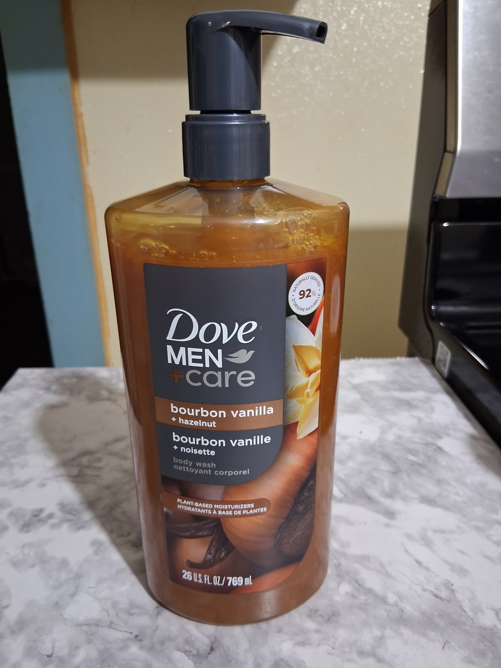 Dove Men+Care Bourbon Vanilla + Hazelnut Body Wash